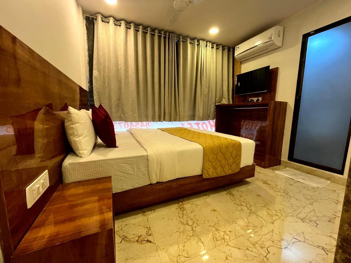 Hotel Delmond Prime- Near Nesco Mumbai Exterior photo