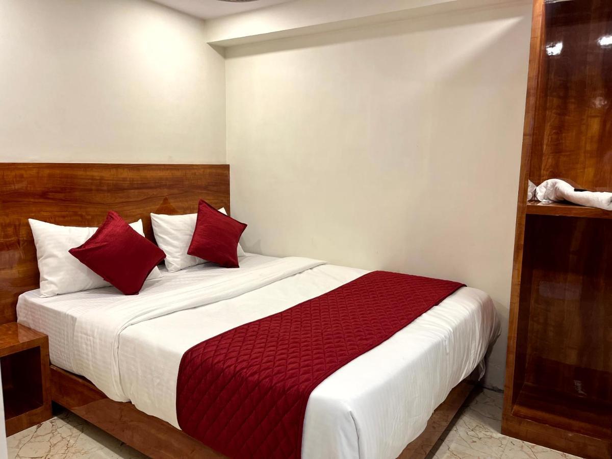 Hotel Delmond Prime- Near Nesco Mumbai Exterior photo
