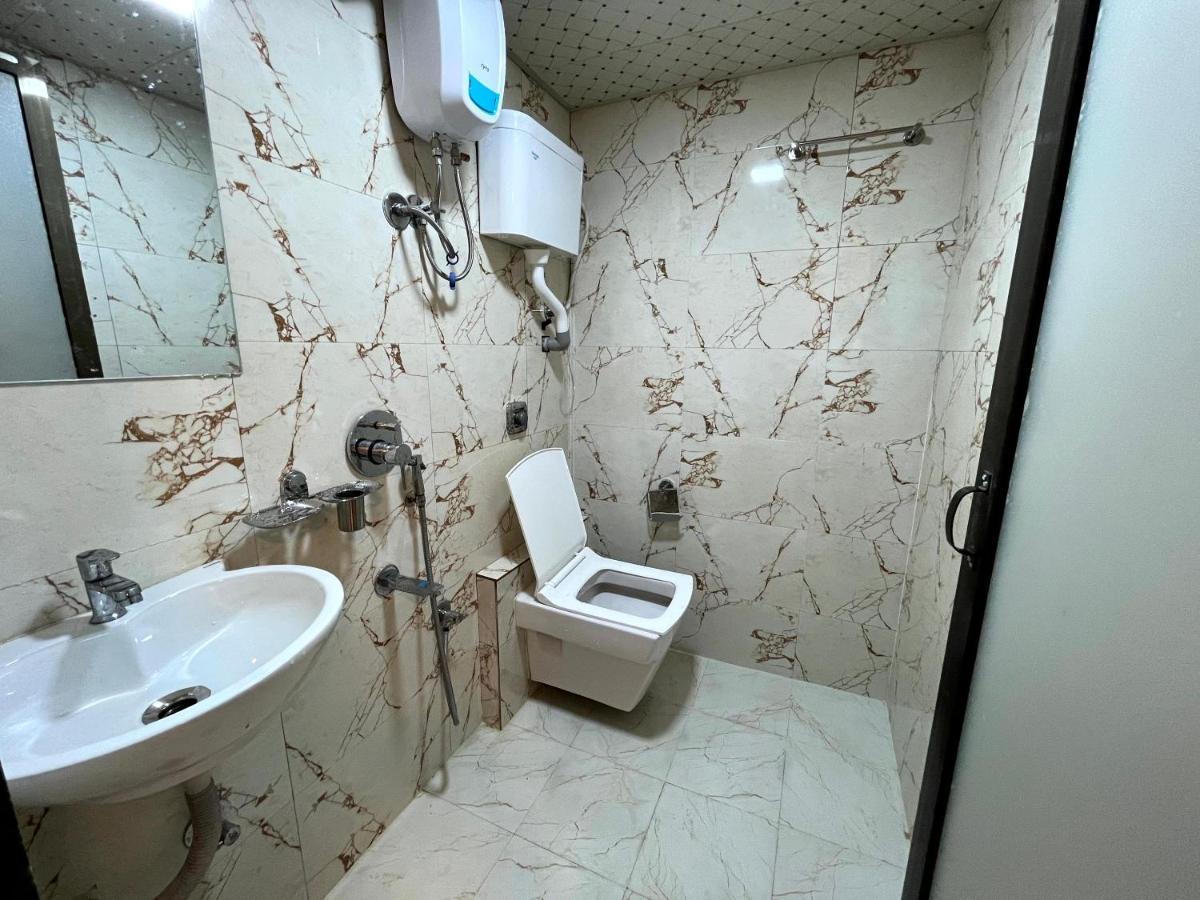 Hotel Delmond Prime- Near Nesco Mumbai Exterior photo